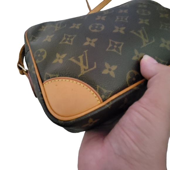 Louis Vuitton Trocadero 27 Crossbody Bag Shoulder Bag - Picture 12 of 16